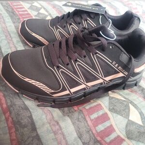 U.S. Polo Assn. Women’s Black & Pink Wide Width Sneakers Size 8 – New